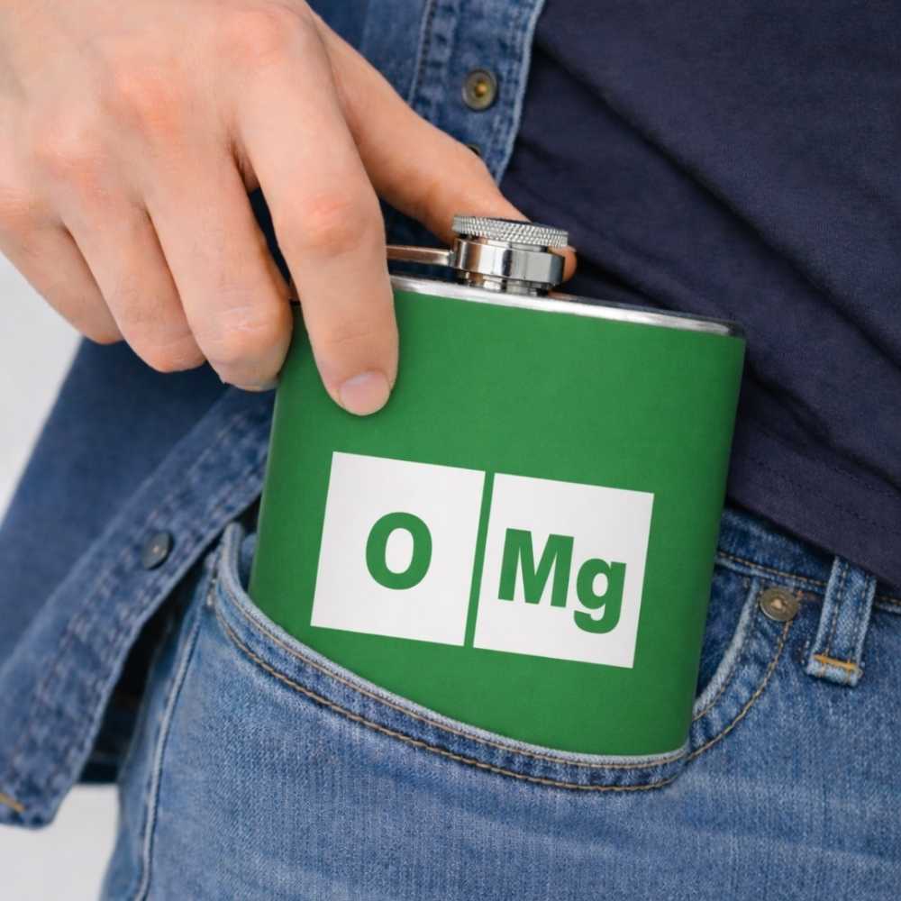 Hip Flask - OMG - Image 3