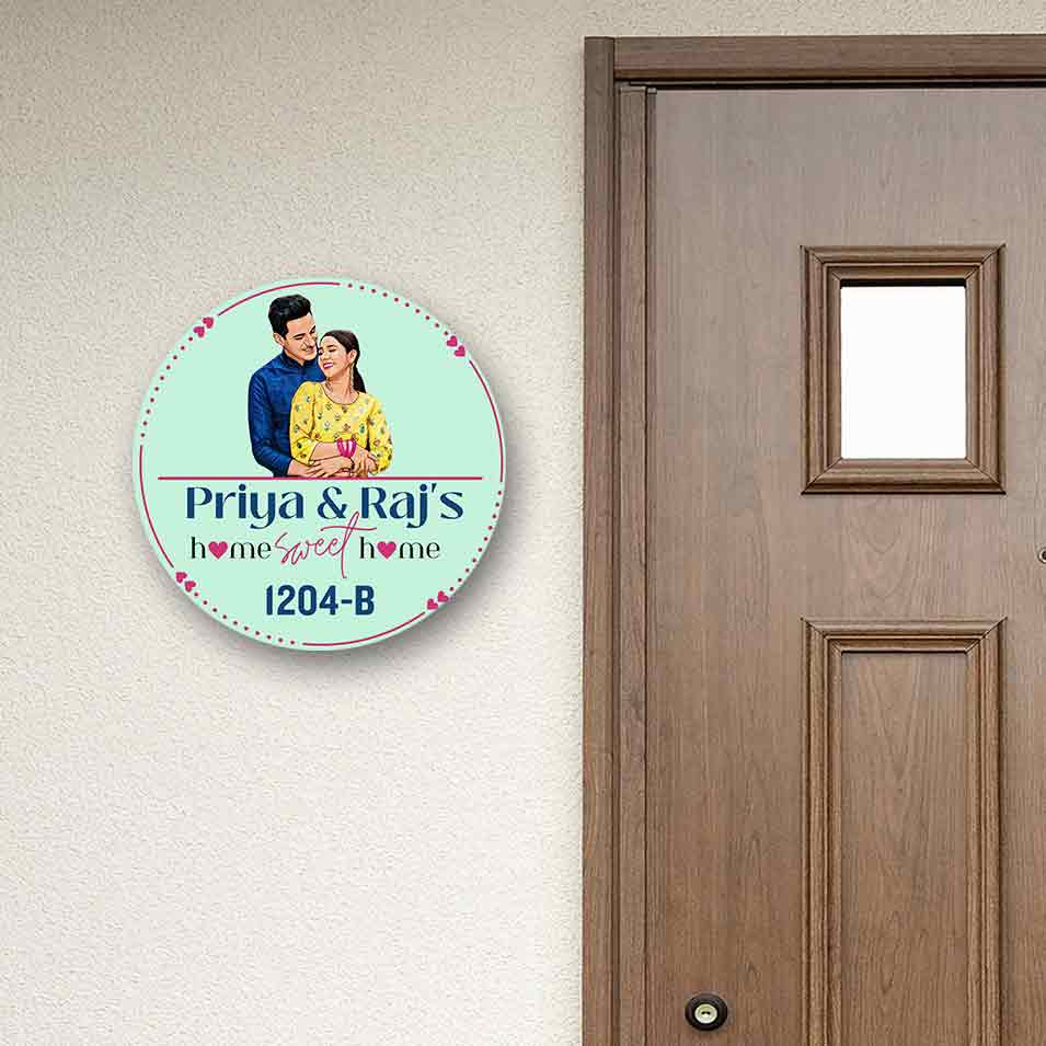 Caricature Couple Name Plate for Home Round Indoor Outdoor Nameplate - Image 4