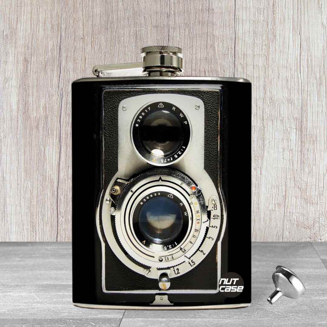 Hip Flask - Retro Vintage Camera - Image 4