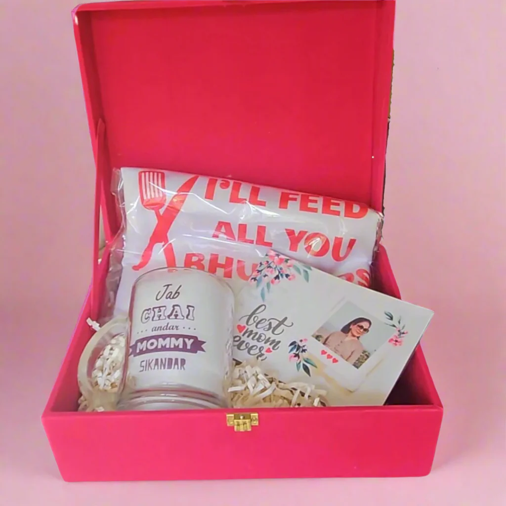 Mother's Day Gift Ideas Pink Gift Box with Apron Custom Magnet and Coffee Mug