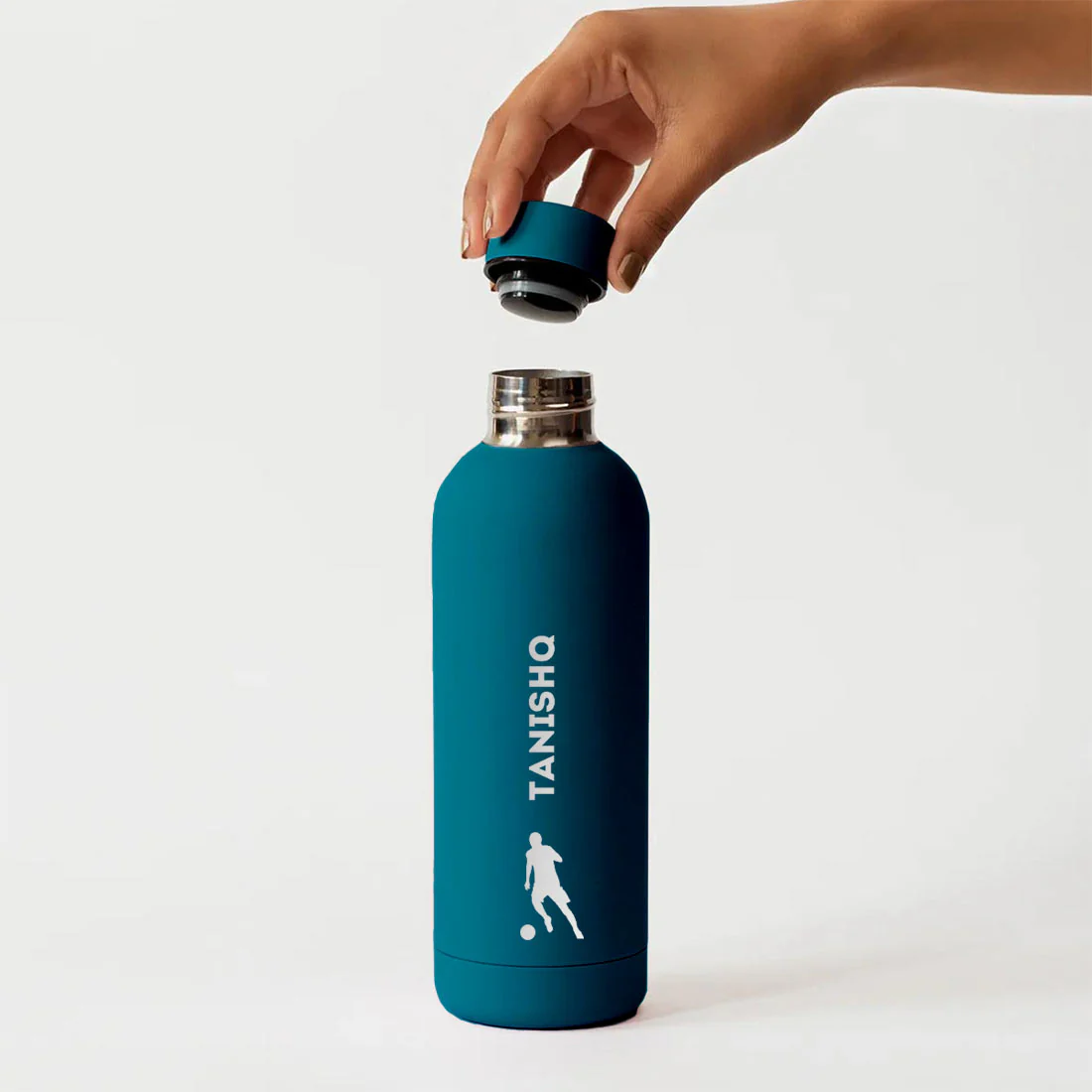 Stainless Steel Insulated Water Bottle with Name 500ML Water Bottles for Sports - BPA Free, Leakproof - Football - Image 39