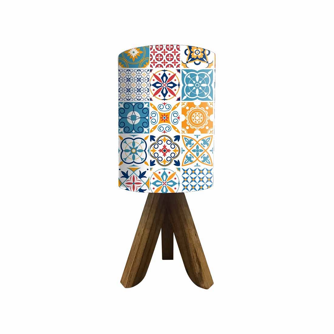 Wooden Tripod Table Lamp Mini Light for Bedroom Living Room-Spanish (3W LED Bulb Included) - Image 2