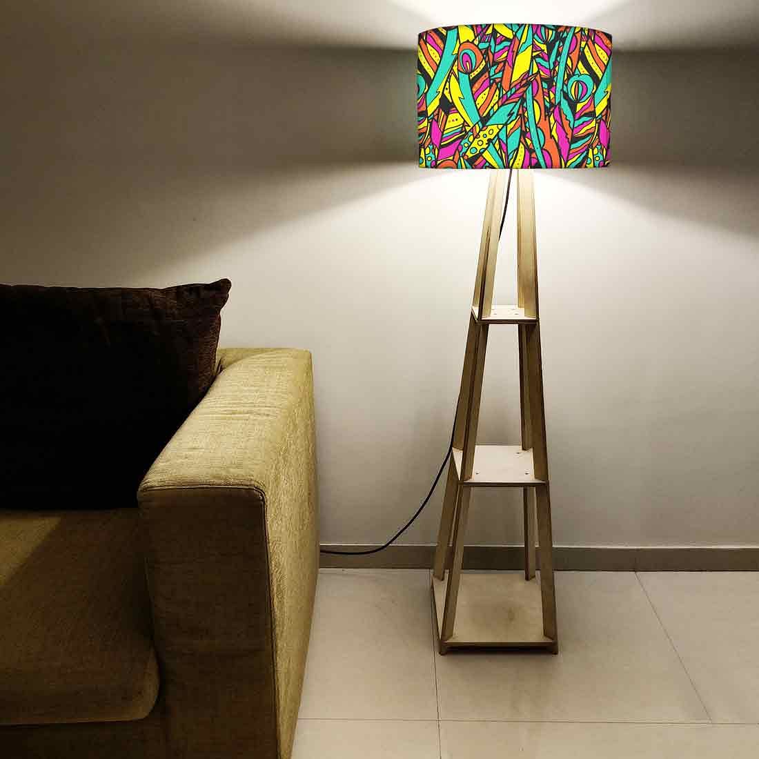 Wooden Floor Standing Tripod Lamp - Feathers - Image 6